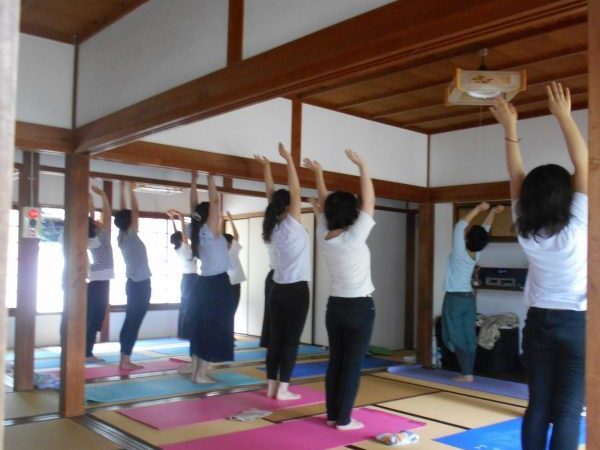 ヨガで体もリラックス！